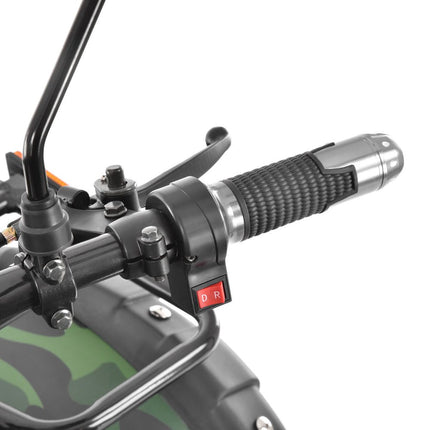 Akumuliatorinis keturratis HECHT 59399 ARMY, 2200W