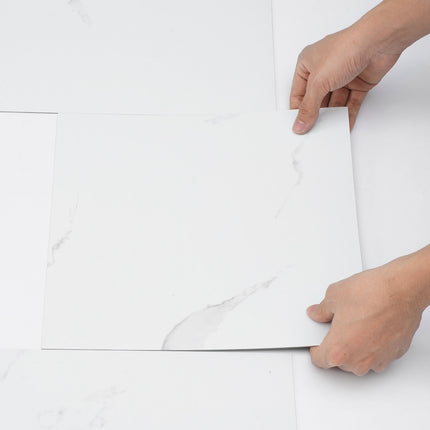 Lipnios vinilinės grindų plytelės VEVOR WB-4503, 50 vnt. (4,65 m²)
